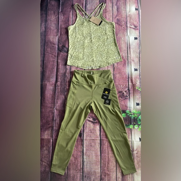 Bodyglove leggin M + Nike top M - Picture 3 of 16